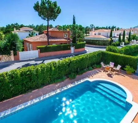 Vale Do Garrao Sleeps 8 With Pool And Air Con Vila *