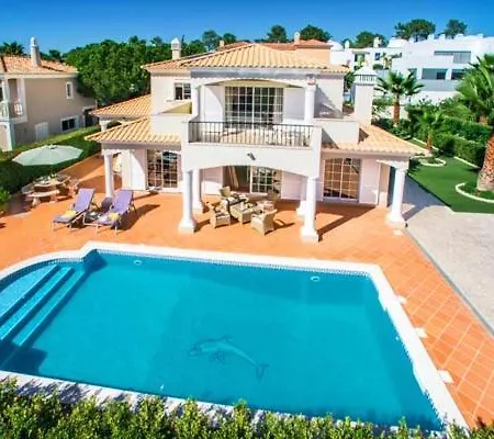 Vale Do Garrao Sleeps 8 With Pool And Air Con
