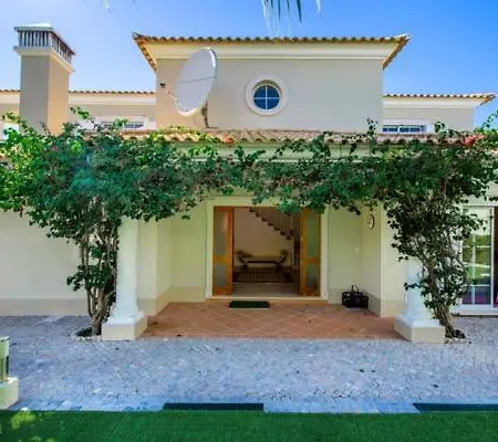 Vale Do Garrao Sleeps 8 With Pool And Air Con Vila *