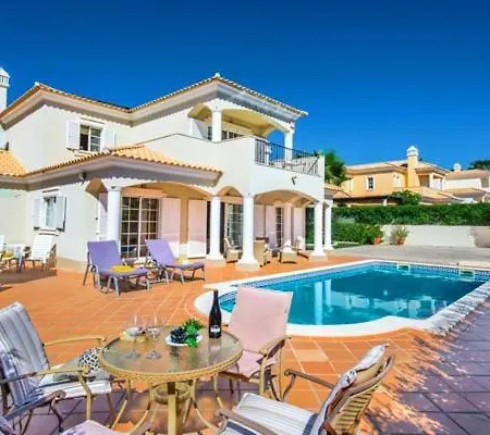 Vale Do Garrao Sleeps 8 With Pool And Air Con * Quinta do Lago